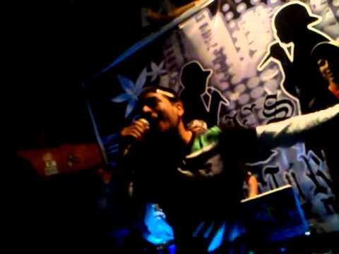 replica 2 de mc leiva vs carlitos