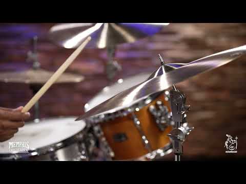 Istanbul Agop 22" Traditional Dark Ride Cymbal - 2340g (DR22-1111623Q)