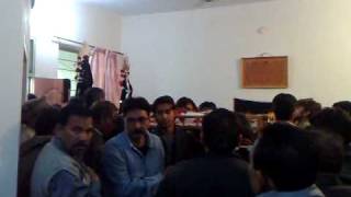 preview picture of video 'Majlis-e-Aza Mola Imam Sajjad A.S 23 Moharram (11 Jan 2010) Khan Village Gulgust Colony Multan.'