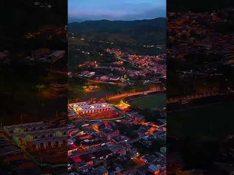 Desde el balcón del Valle del Cauca, Sevilla