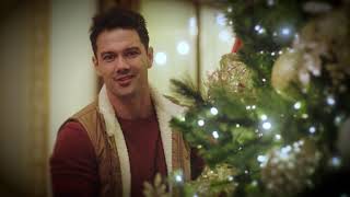 Video trailer för Preview- Hallmark Channel's Christmas at the Plaza