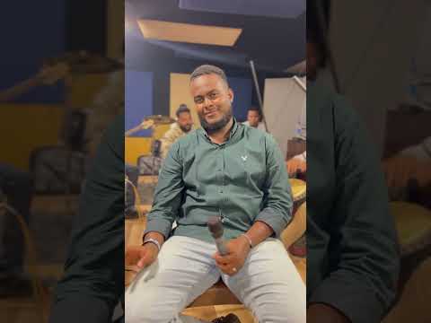 ظبية المسالمة محمود نور الدين