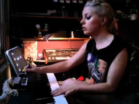 little boots MEDDLE bedroom version   acoustic on piano, tenorion and stylophone oo la la2