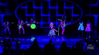 Kelly Clarkson performs &quot;People Like Us&quot; on American Idol