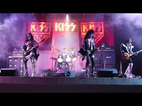 KISS Alive...The Tribute - Kissin' Time
