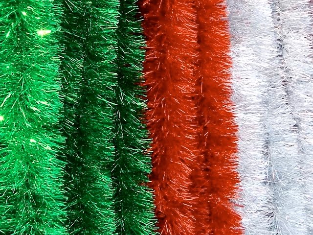 Открылись ёлочные базары