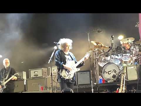 The Cure - The Figurehead  --  Live Leipzig 17.10.2022