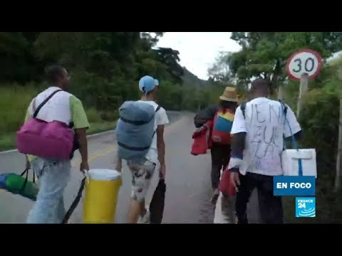 En la frontera entre Venezuela y Colombia, el éxodo a cualquier precio