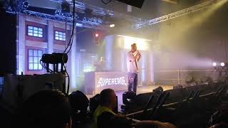 Emis killa live 13 12 18 Firenze viper theater spiega perché non canta mai mille strade ai live