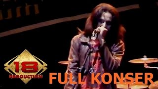 Download lagu ELPAMAS ~ BAND LAWAS PALING KERENN ... (LIVE KONSER JAKARTA 31 DESEMBER 2005) mp3
