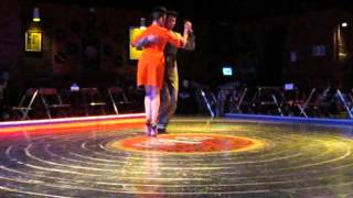 Video thumbnail for Ayelén Urrutia & Martin Vicente @ Maldita Milonga organiza Julio Bassan y Orq.Tip.El Afronte