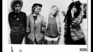Throwing Muses - America (She Can&#39;t Say No)