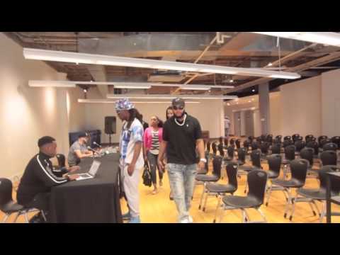 Greta Manning Performs at Direct 2 Exec Artist Experience ATL Edition 4/3/16 - Street Execs