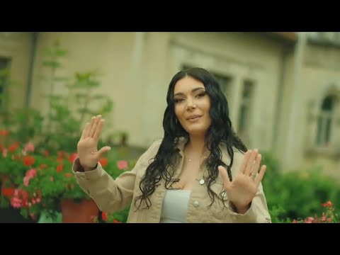 ↗️Roberta Miclaus ❤️ Cu bani nu esti fericit✅️