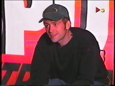 Blur at Doctor Music Festival 1996 - Damon interview and Girls & Boys live