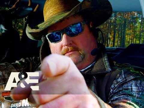 Country Buck$: T-Carr's Dirt Bag Rap Video (Season 1, Episode 4) | A&E