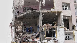 Rusia lanza 500 drones y 40 misiles contra Ucrania horas antes del encuentro entre Trump y Zelenski