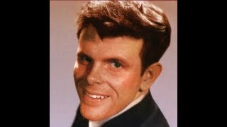 DEL SHANNON - Little Town Flirt / Hats Off To Larry - stereo