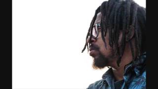 Mr. Lif - World Renown (Dan The Automator Mix) (Ft. Del The Funky Homosapien)