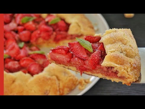 No-Fuss | Minimal-Ingredient | Strawberry Galette Recipe 🍓