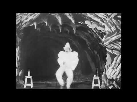Dislocation mystérieuse 1901 Extraordinary Illusions - Silent Short Film - Georges Méliès