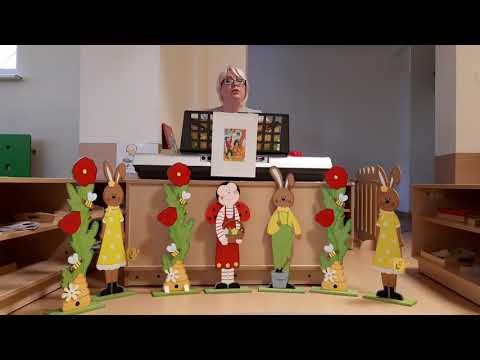 Piosenka "Małe czerwone jabłuszko " Śpiewa Ciocia Lesia