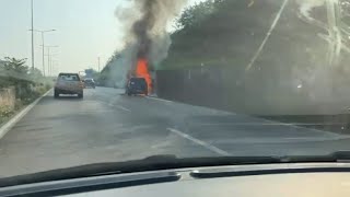 Treviolo, auto prende fuoco in superstrada
