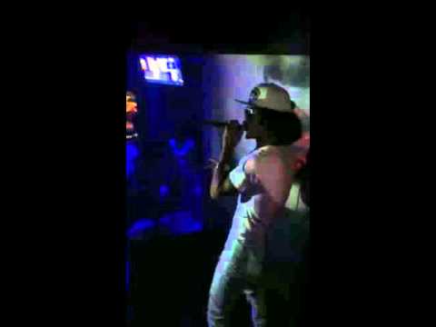 Pana way en la casa) en the chalos bar ) pto pta