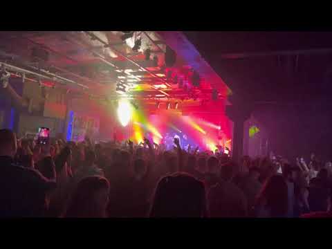 Versatile Ft. Coolio - Escape Wagon (LIVE in Limelight Belfast Nov 2021)