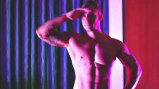 Belfast Ladies Night in Holiday Inn Belfast Snap 2 share fotohokje Video van Big Bad Lama