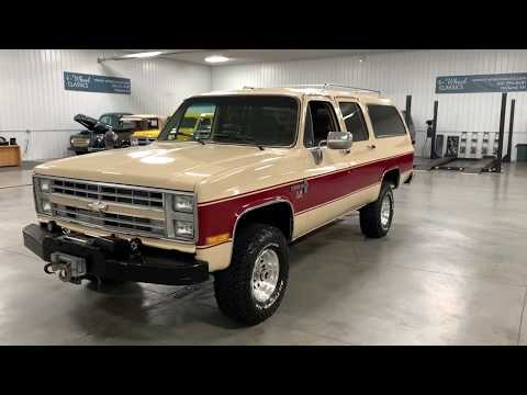 SOLD!!!!    LS SWAPPED 1986 CHEVROLET SUBURBAN 4X4.  CLEAN, SELECTIVELY RETORED TRUCK.