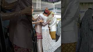 Download lagu Suasana haru di Pernikahan Rara & Aziz. senin 19 Agustus 2024 di Pekon Canggu Lampung Barat mp3 Download lagu Suasana haru di Pernikahan Rara & Aziz. senin 19 Agustus 2024 di Pekon Canggu Lampung Barat mp3