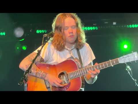 Billy Strings "2 Hits and the Joint Turned Brown / Know It All" 04/20/23 St. Augustine, FL