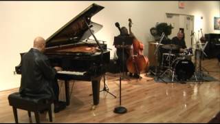 Bob Baldwin at Faust Harrison Pianos, N.Y. 2012 Part 1."Seven Years of Good Luck" (Joe Sample)