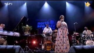 Dianne Reeves - The Windmills Of Your Mind