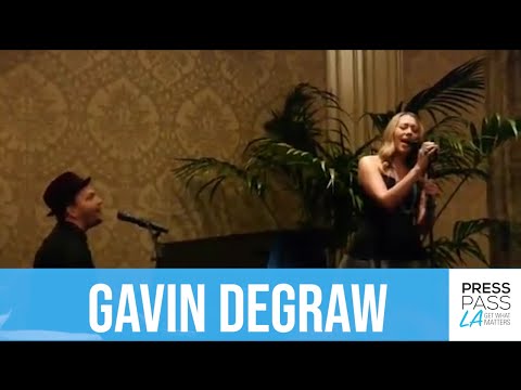 Gavin DeGraw and Colbie Caillat perform new song "We Both Know" from film "Safe Haven"