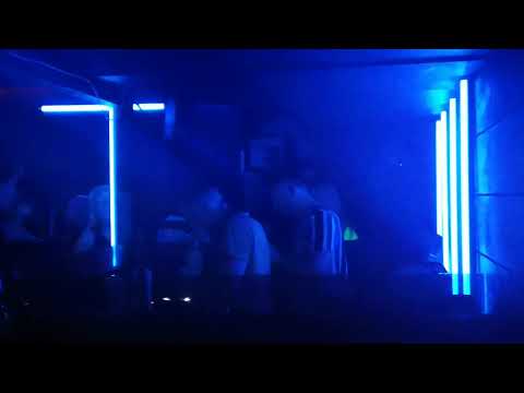 Shugz rong kable club Manchester (2)