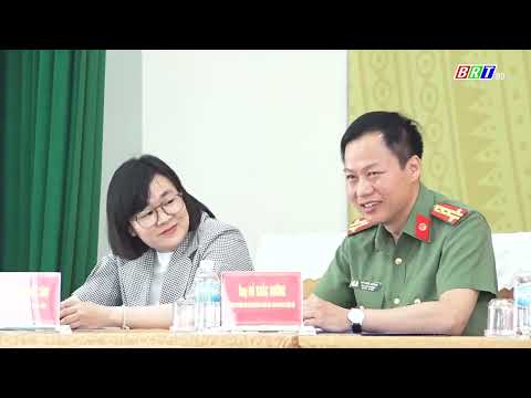 ung-cu-vien-dai-bieu-quoc-hoi-khoa-xvi-tiep-xuc-cu-tri-don-vi-bau-cu-so-4