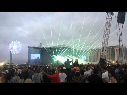 EDC London 2013 - Avicii ft. Aloe Blacc - Wake Me Up (? Remix) LIVE (1080p HD)