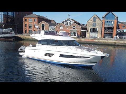 Prestige 420 Flybridge Walkthrough Video | £279,950 | Separate Stairs For Each Cabin
