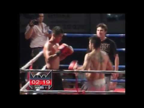 Carlos "El Mohicano" De Los Santos (Uru) vs Luis "El Titan" Veron (Arg)