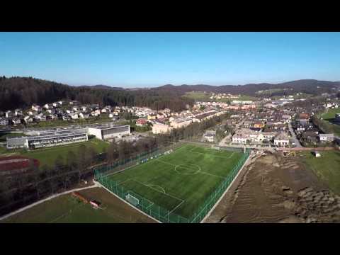 Novo nogometno igrišče z umetno travo v Grosupljem - dela napredujejo