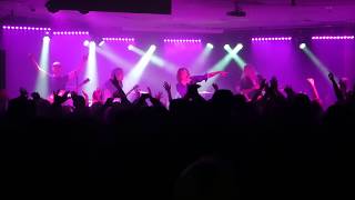 The Screaming Jets -  C&#39;mon  {ft Andy Allen}