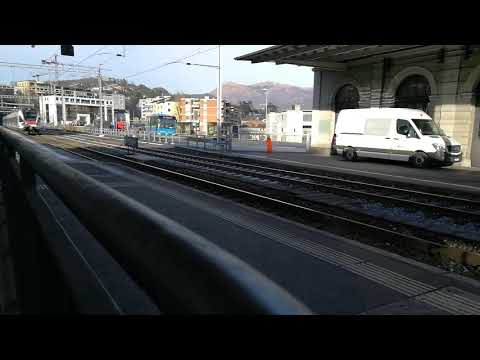 Einfahrt S10 (TILO) nach Mendrisio