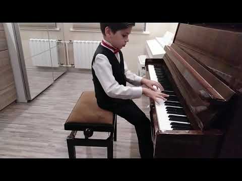 Андрей Гончаров - Моцарт Фантазия Ре минор / Andrey Goncharov - Mozart - Fantasia in D minor