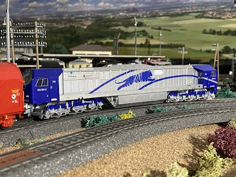 Mehano H0 29571 T169 Diesellok ADtranz „Blue Tiger“ + Märklin 47202 472023 - Lok ESU LokSound Umbau