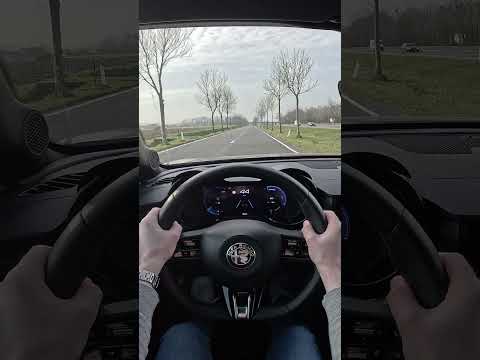 Alfa Romeo Junior 2025 acceleration 0-100 | Advanced Efficiency mode | Elettrica 115 kW