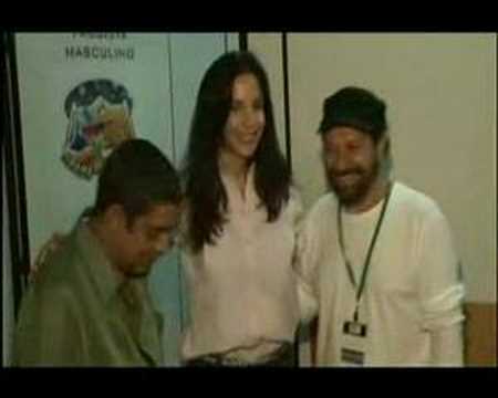 Ivete Sangalo e Juan Luis Guerra cantam Não Tenho Lágrimas