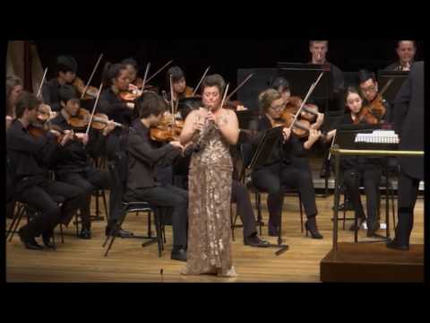 Mozart - Oboe Concerto, 1st Movt - soloist Diana Doherty with Queensland Youth Symphony