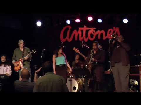 Lara Price "Feels So Lonely" joining Jabo and the Old Dogs at Antone's